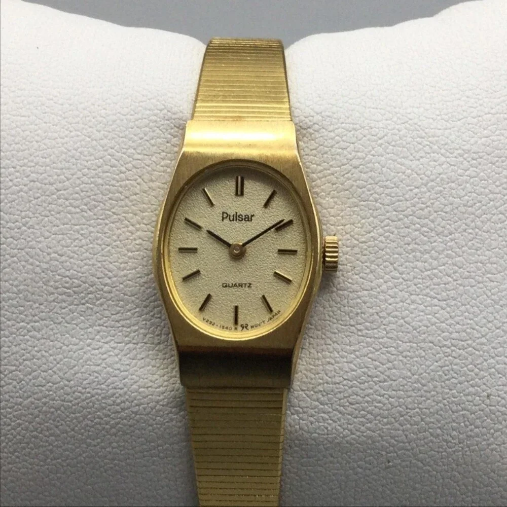 Pulsar Womens Watch 16mm Oval Gold Tone Bracelet Dress V232-5960 New Battery 6